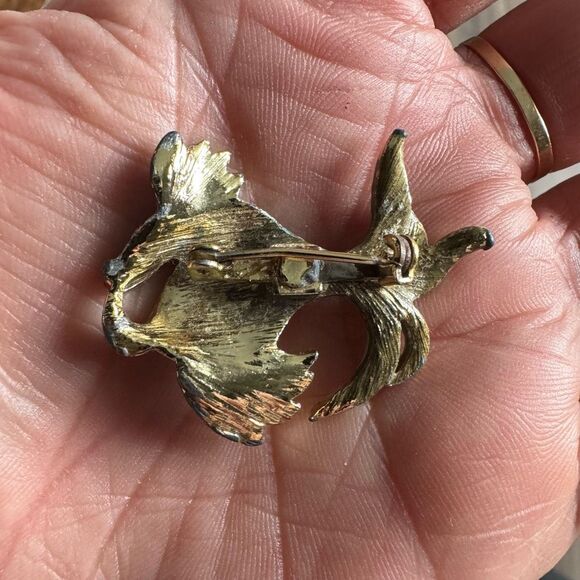 Vintage Enamel Fish Brooch - Picture 7 of 10